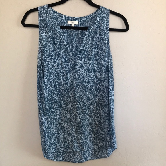 Joie Tops - Joie silk sleevesless blouse Sz S